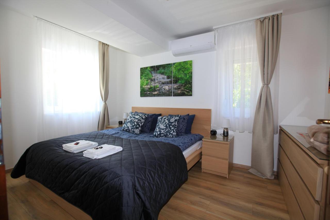 Paskal-Lux Apartments With Free Parking And Ac ブダペスト エクステリア 写真