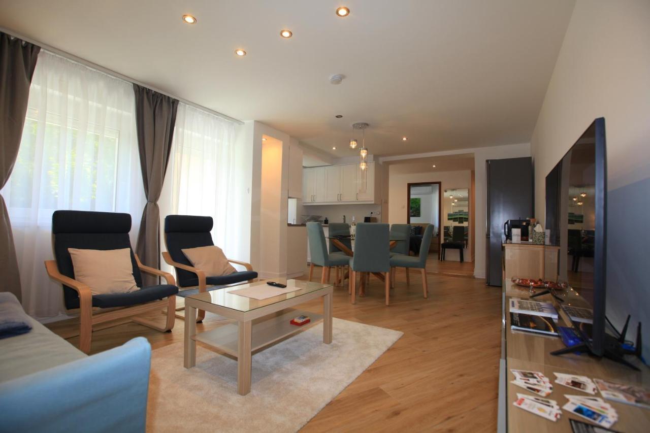 Paskal-Lux Apartments With Free Parking And Ac ブダペスト エクステリア 写真