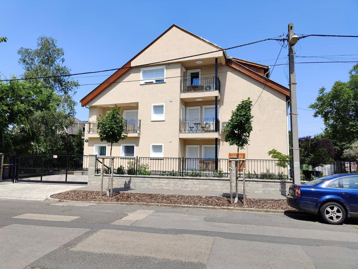 Paskal-Lux Apartments With Free Parking And Ac ブダペスト エクステリア 写真